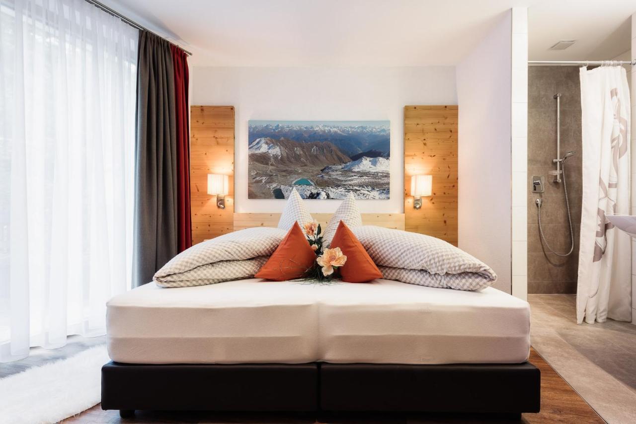 Haus Raetia Apartment แซร์เฟาส์ ห้อง รูปภาพ